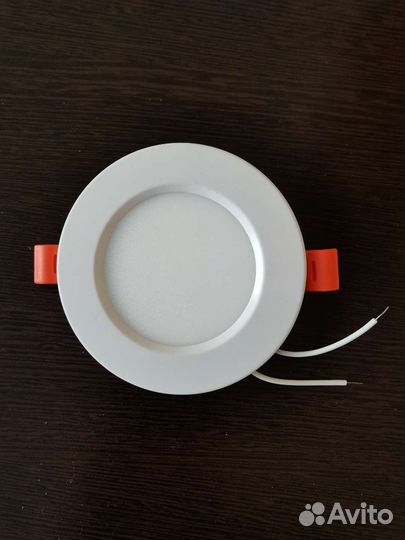 Светильники потолочные встраиваемые