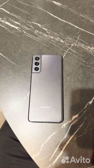 Samsung Galaxy S21, 8/128 ГБ