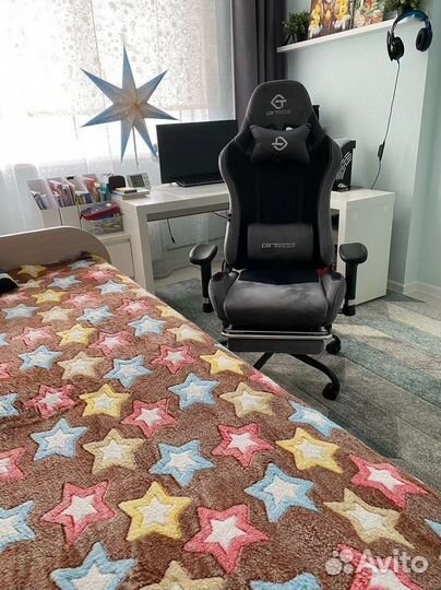 Компьютерное офисное кресло с массажем (новые)