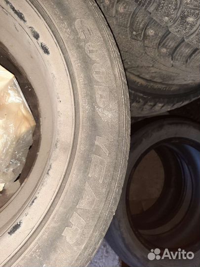 Yokohama Advan Sport V105 205/55 R16