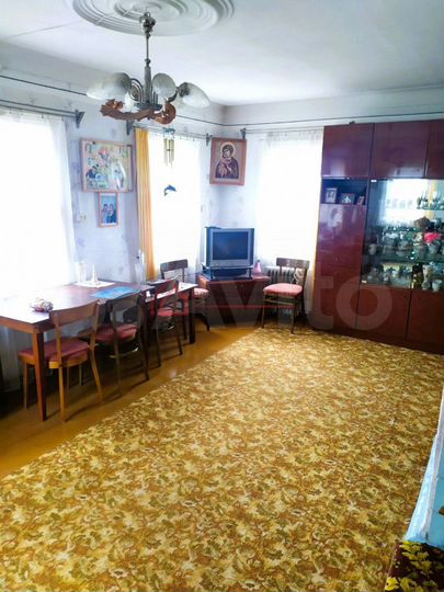 Дом 60,8 м² на участке 10,2 сот.