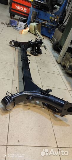 Балка задняя Peugeot 3008