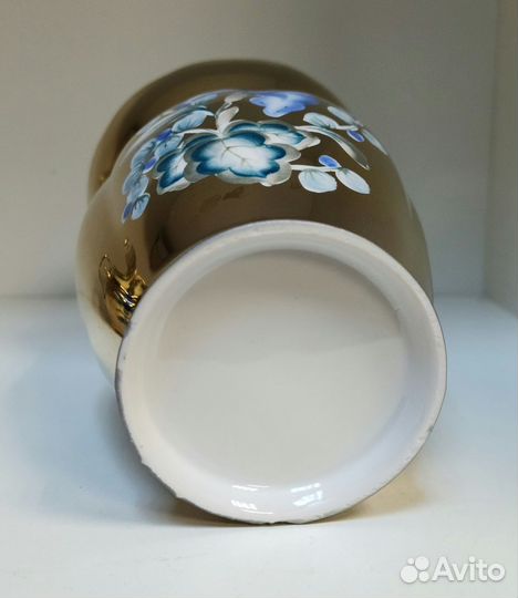 Фарфоровая ваза для цветов, Фарфор