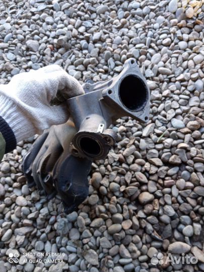 Впускной коллектор Volkswagen Passat B6 2.0