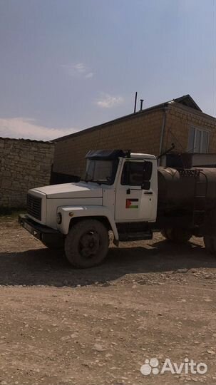 Водавоз и самосвал