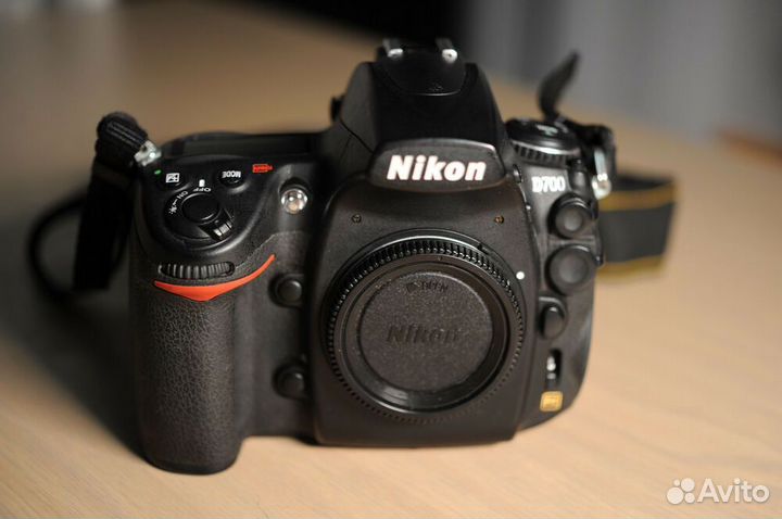 Зеркальный фотоаппарат Nikon D700