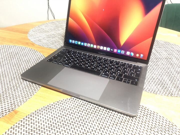 Apple macbook 13 pro retina