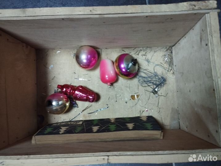 Новогодние ёлочные игрушки времён СССР