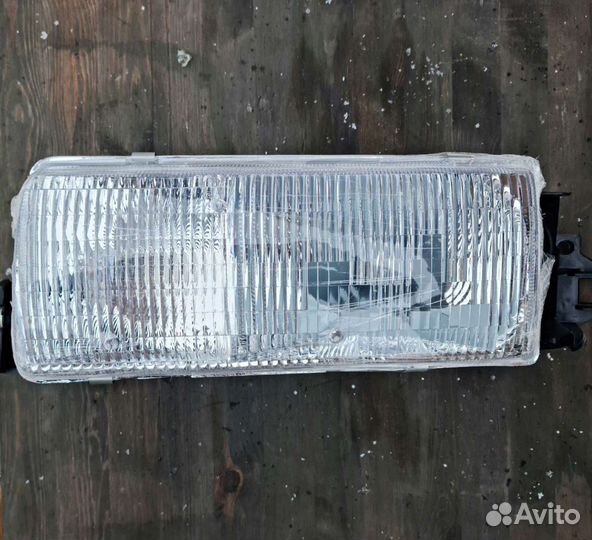 Chevrolet Caprice новые фары