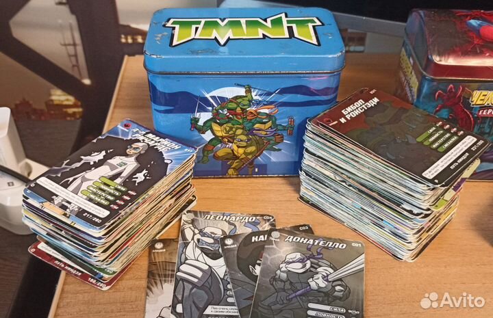 Коллекционные карточки и кейсы