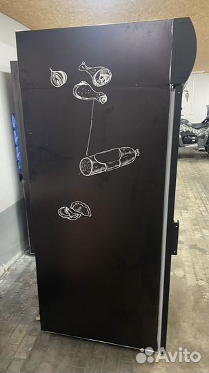 Морозильный шкаф со стеклянной дверью Polair