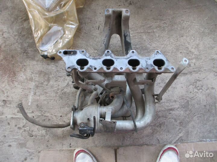 Коллектор впускной Мицубиси Ланцер 9