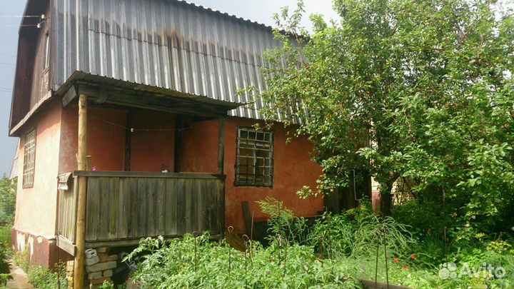 Дачу: домик 30м2, участок 6 соток