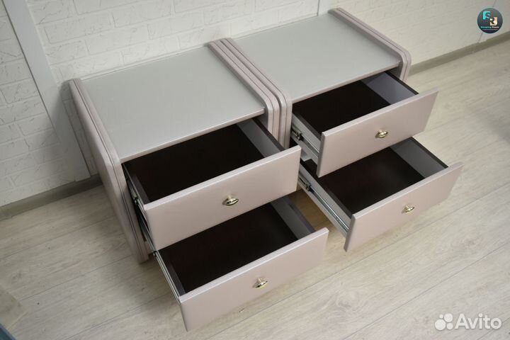 Тумбы прикроватные