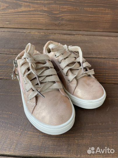 Полуботинки для девочки 26 размер