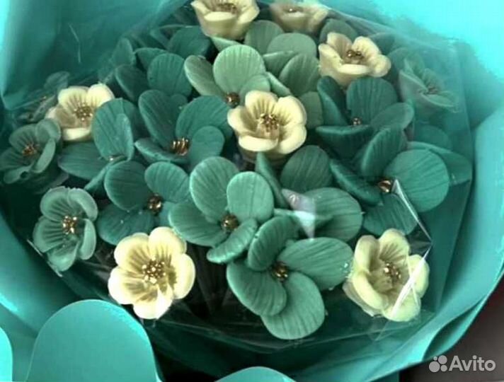 Сладкий подарок девушке