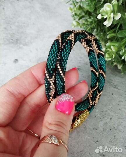 Жгут-колье из бисера Змея