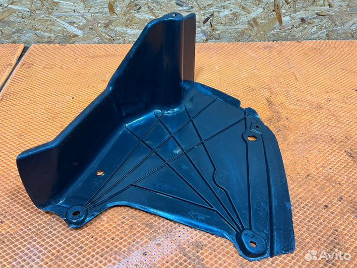 Защита днища кузова Audi A4 Iv B8 cdnk 2010