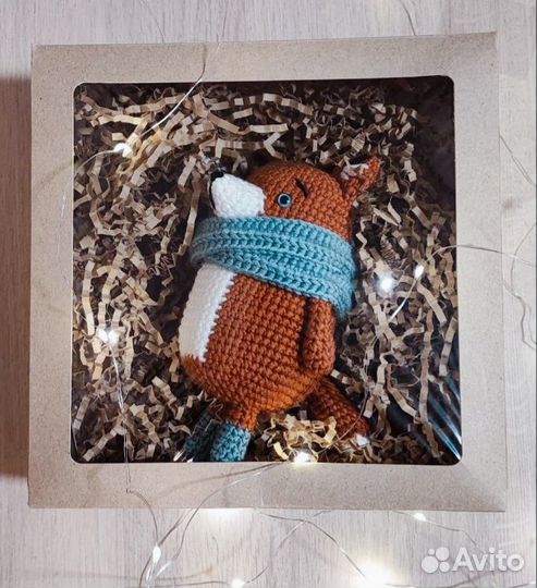 Вязанная лисичка