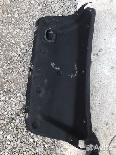 Обшивка крышки багажника renault fluence