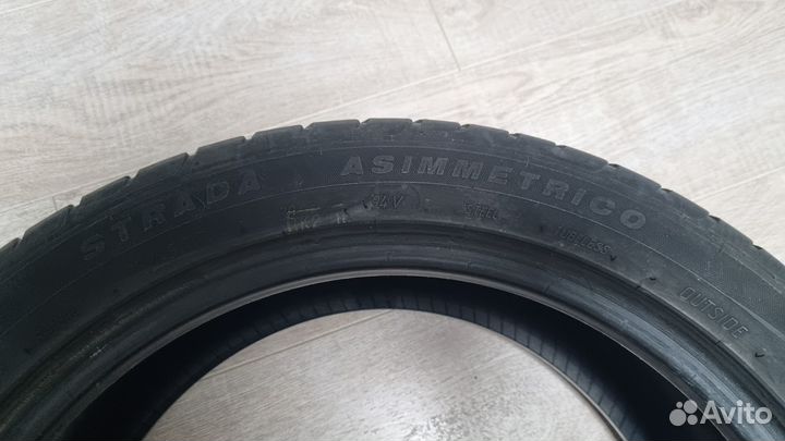 Viatti Strada Asimmetrico 225/45 R17 94V