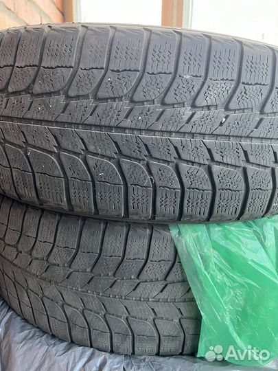 Michelin X-Ice 215/55 R17