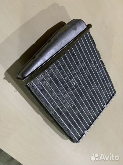 Радиатор отопителя на volkswagen 1K0819031E оригин