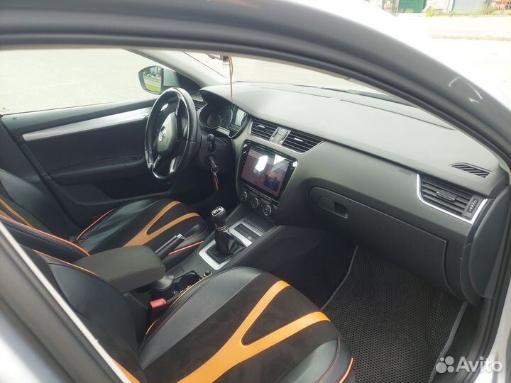 Skoda Octavia 1.8 МТ, 2014, 190 000 км
