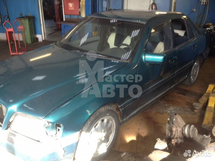 Запчасти разборка Мерседес C W202