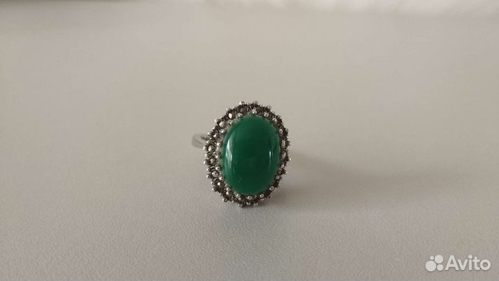 Серебряное кольцо