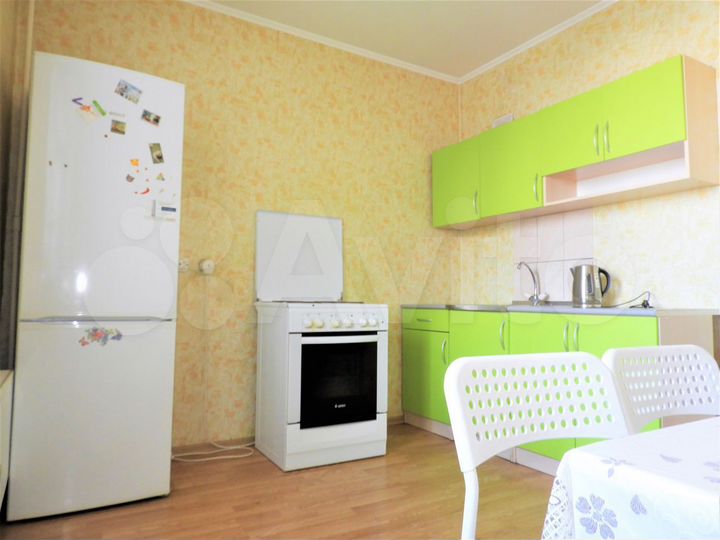 3-к. квартира, 85 м², 17/25 эт.