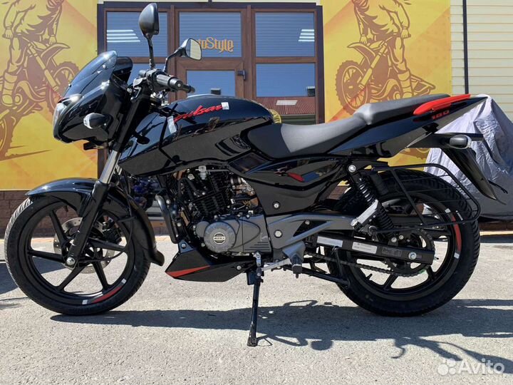 Мотоцикл Bajaj Pulsar 180