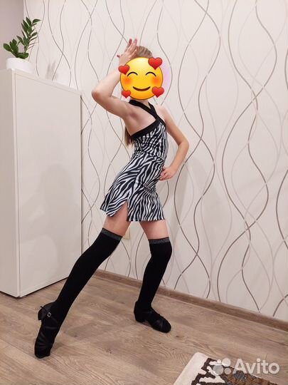 Костюм для бальных танцев