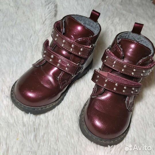 Ботинки на девочку