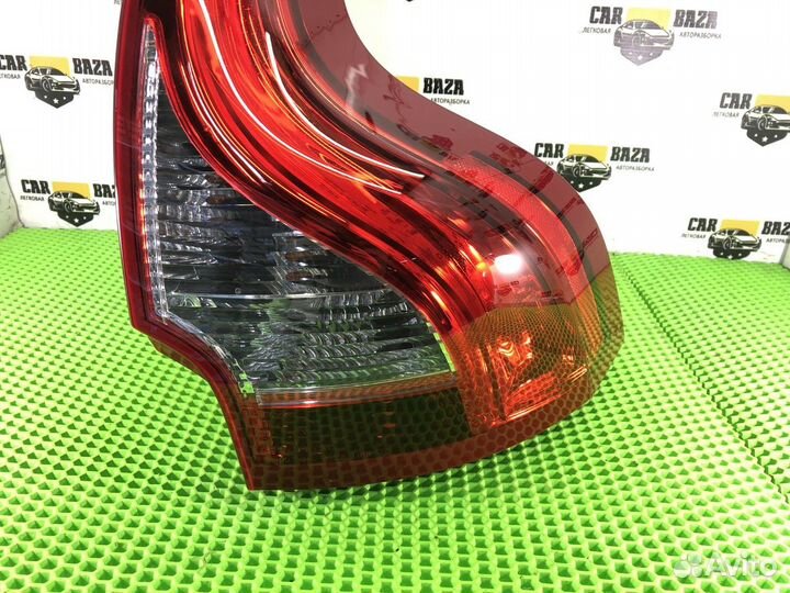 Фонарь задний правый R Volvo XC60