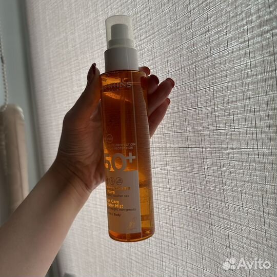 Солнцезащитный лосьон- спрей для тела