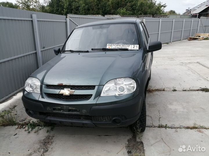 Niva chevrolet в разбор 2012 года