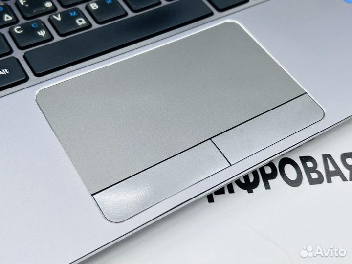 Ультрабук Samsung 13.3