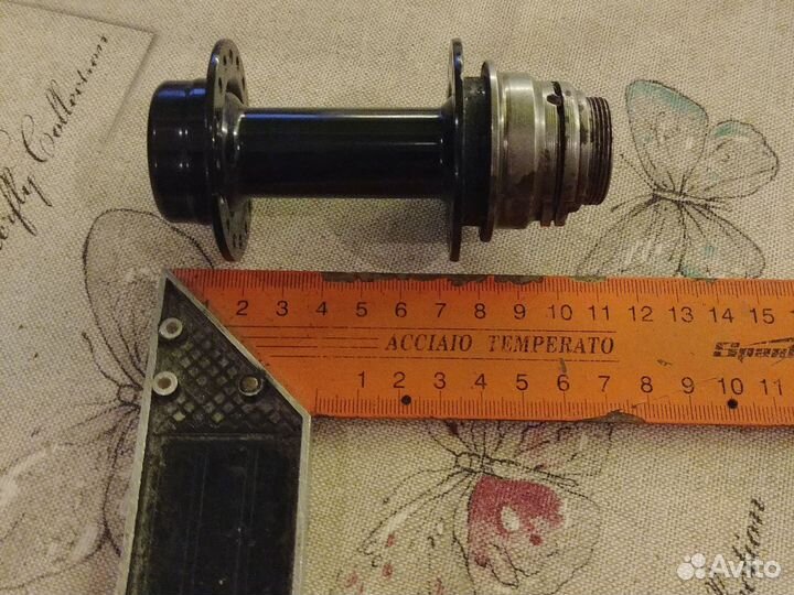 Ось для велосипеда