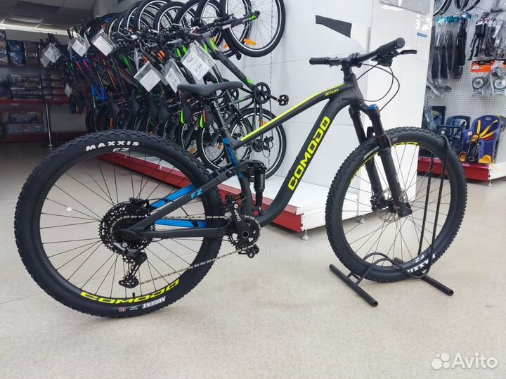 Двухподвес Comodo Zion 29