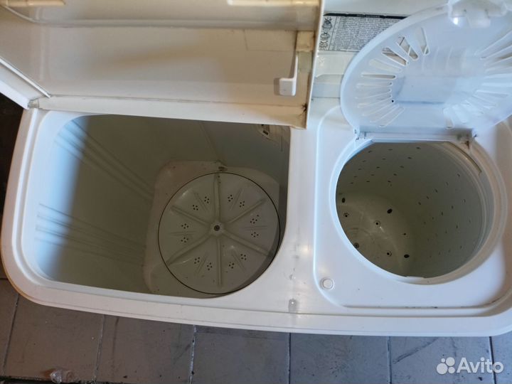 Хорошая стиральная машина-полуавтомат 7.5 кг
