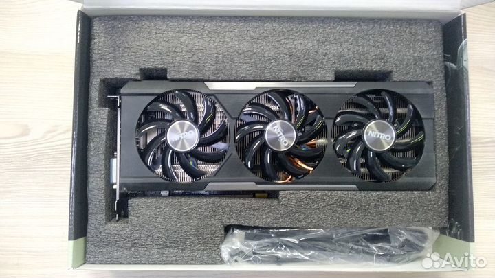Видеокарта Sapphire Nitro R9 390 8Gb