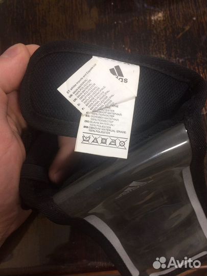 Чехол для телефона на руку adidas