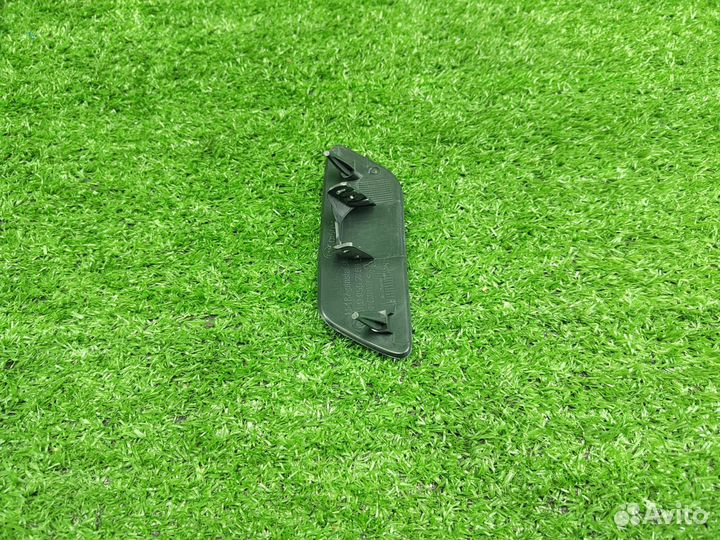 Крышка форсунки омывателя правая Audi A6 C6 4F VAG