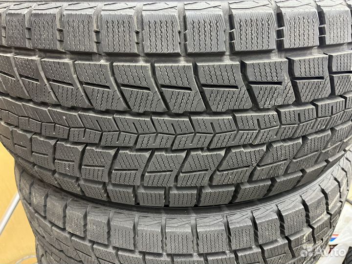 Dunlop Winter Maxx SJ8 275/50 R20