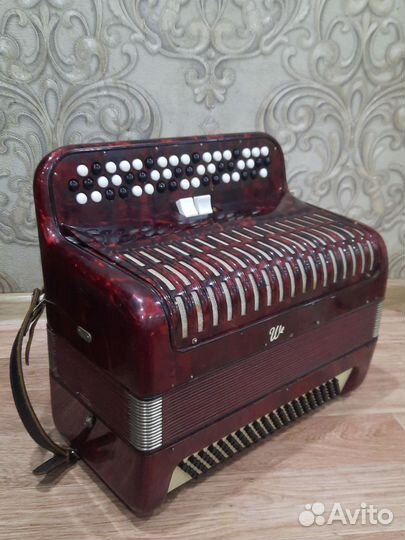 Баян Weltmeister