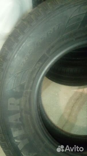 Goodyear EfficientGrip Performance SUV 285/65 R17