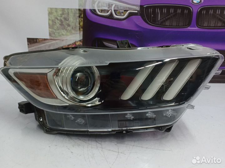 Фарa правая Дорестайлинг 4 kon Ford Mustang