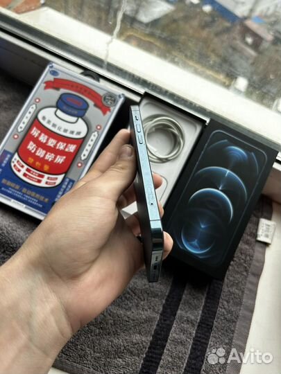 iPhone 12 Pro, 256 ГБ