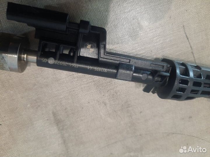 Форсунка топливная Bmw 320 F30 N20B20B 2012